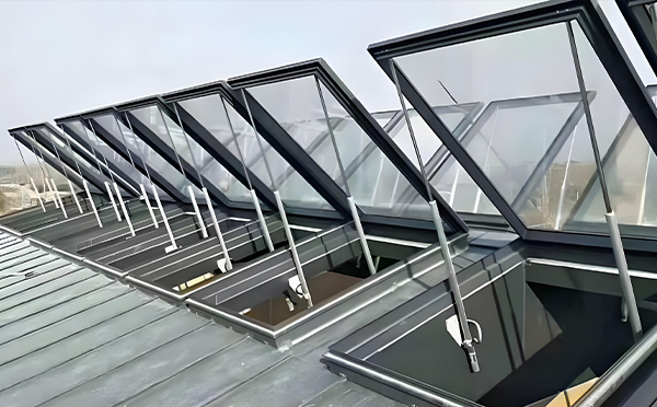 消防门源排烟窗的接线安装指南 消防门源排烟窗的接线安装指南