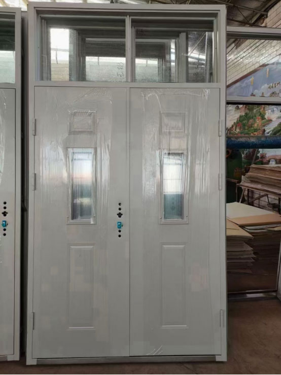 门源学校教室门