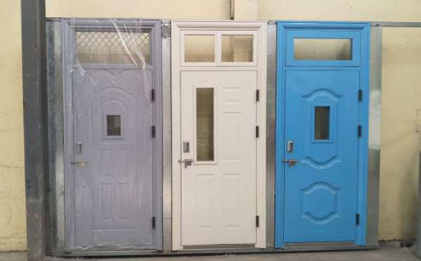 门源学校教室门