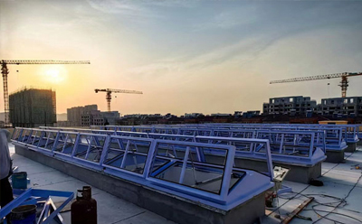 消防门源排烟窗开启角度