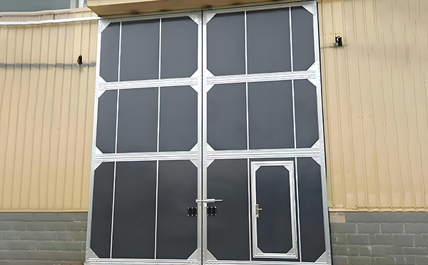 厂房门源工业门选择与维护全解析：提升效率与安全的关键要素