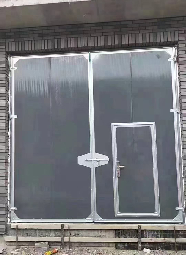 门源工业平开门在大型设备制造车间的应用实例